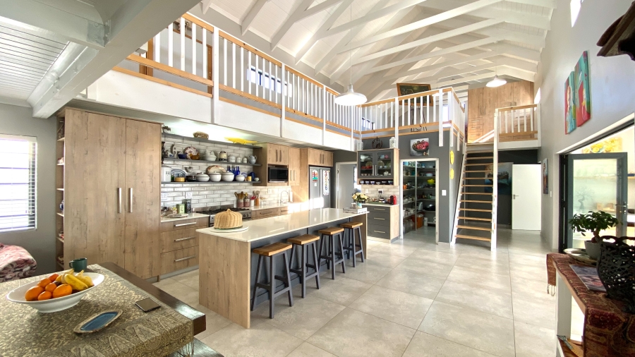 5 Bedroom Property for Sale in Dwarskersbos Western Cape